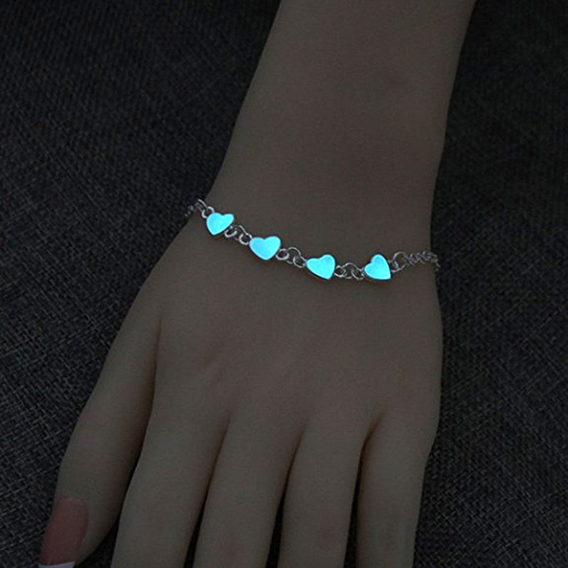 Brilliant accessory Luminous Heart Bracelets Light Up Anklets Blue Fluorescent  Jewelry Glow in Dark bracelets for women