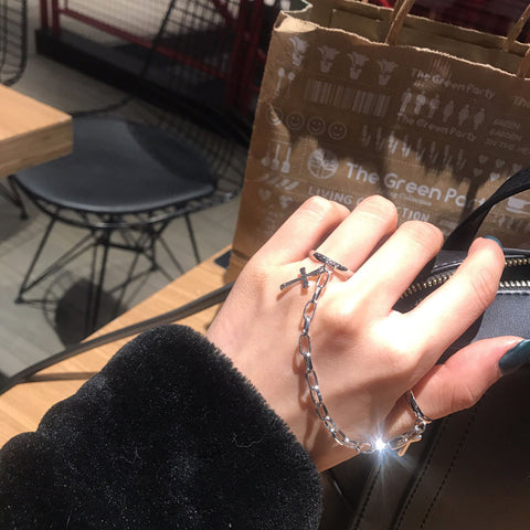 HZ 2019 Creative Cross Adjustable Hip Pop Chain Joint Fashion Finger Rings Korea Fashion Hit Personality Rings for Women Men