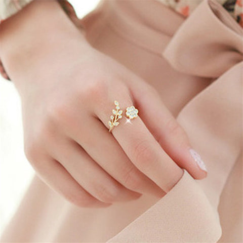 2019 Rose Gold Rings Adjustable Opening For Women Crystal Leaf Flowers Rings For Female Fashion Silver Plated Rings For Ladies