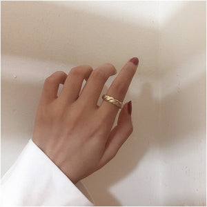 2019 Korea Simple Elegant Temperament Heart-shaped Geometric Irregular Metal Full Crystal Ring Micro-set Party Nightclub Jewelry