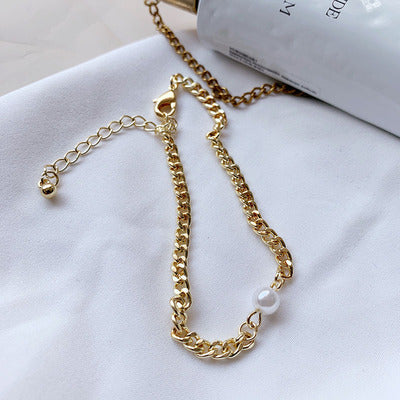 HUANZHI 2019 New Baroque Irregular Imitation Pearls Gold Metal Link Chain Bracelets for Women Girl Summer Party Jewelry